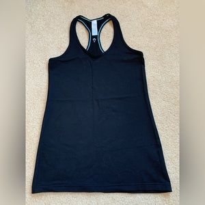 Girl’s top size 14